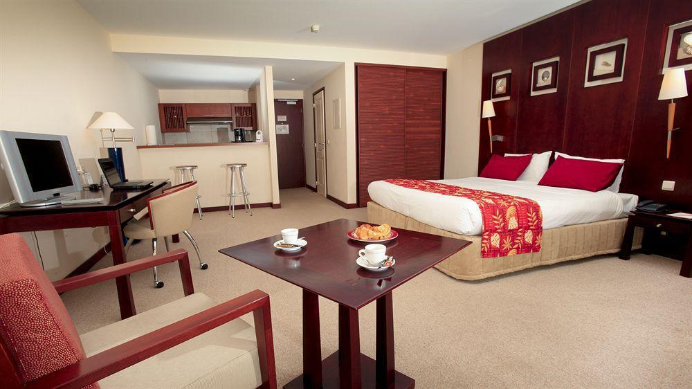 Ramada Hotel & Suites By Wyndham Noumea Bilik gambar
