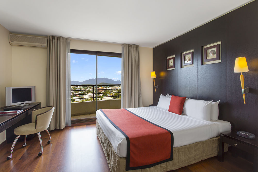 Ramada Hotel & Suites By Wyndham Noumea Luaran gambar
