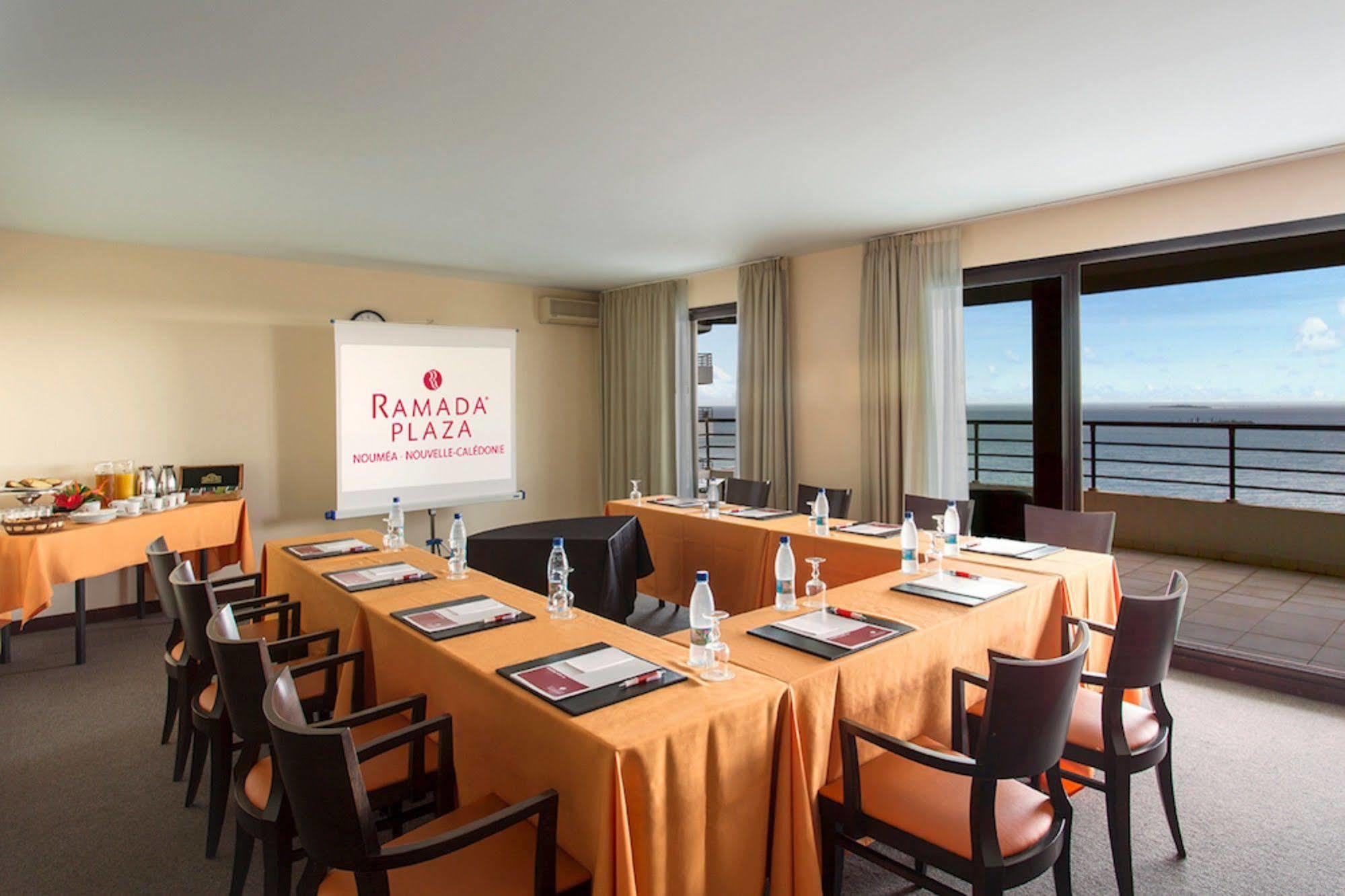 Ramada Hotel & Suites By Wyndham Noumea Luaran gambar